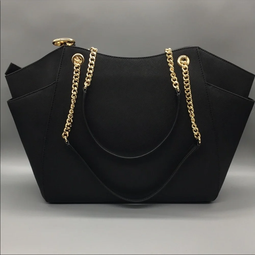 Michael Kors Jet Set Travel LG Chain Shoulder Tote